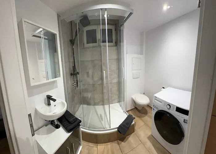 Pendler Montagewohnung Kandern, Loerrach, Basel D,ch, Fr Holzen